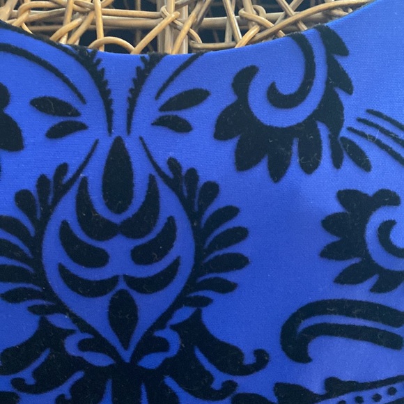 Dress with pockets - Picture 6 of 9